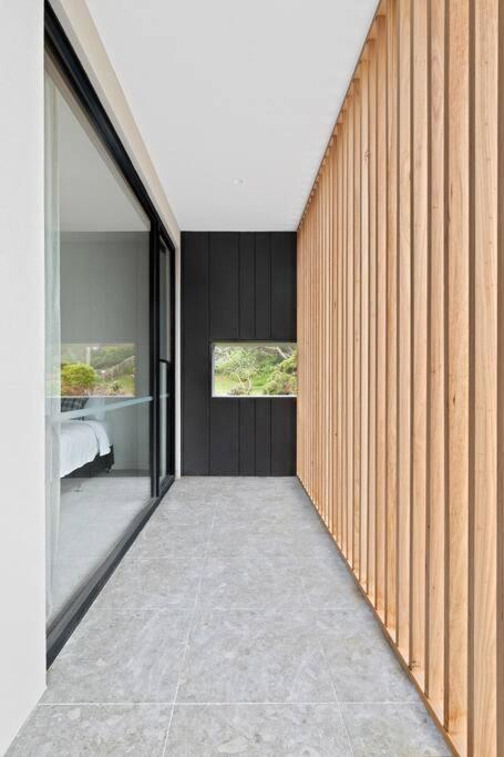 Kirks On Park - Brand New Luxury Home, Great Location Сорренто Екстер'єр фото